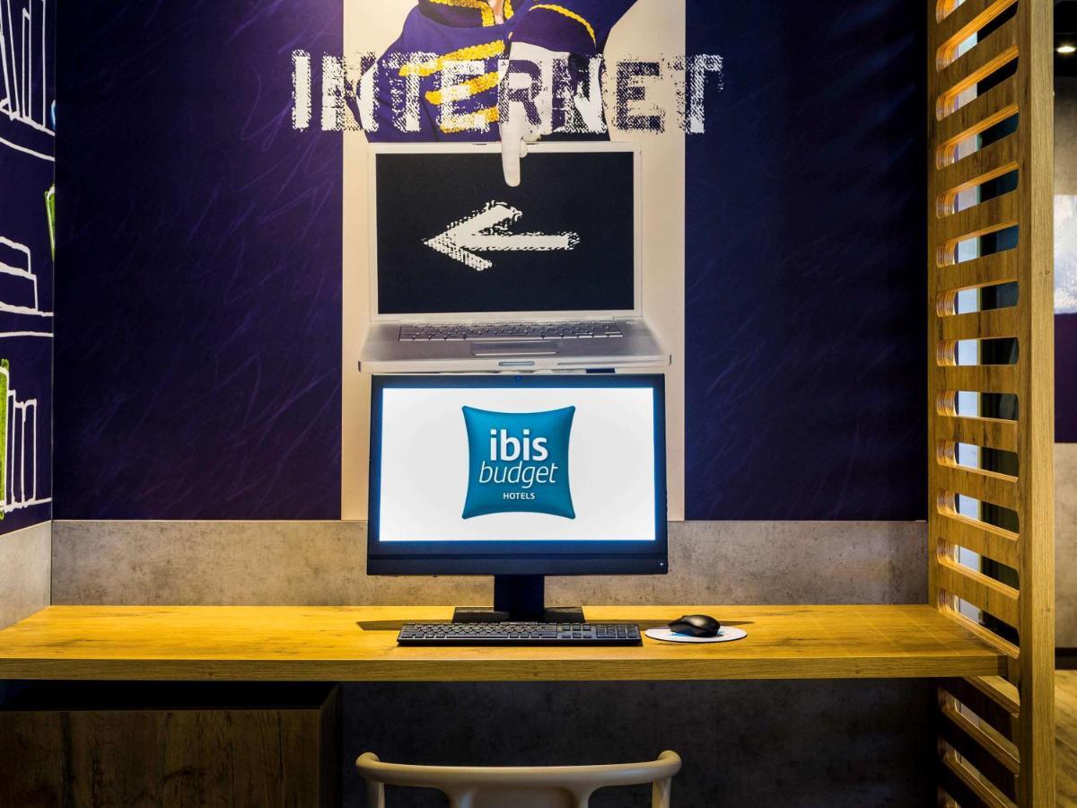 Ibis Budget Stein Maastricht Exterior photo