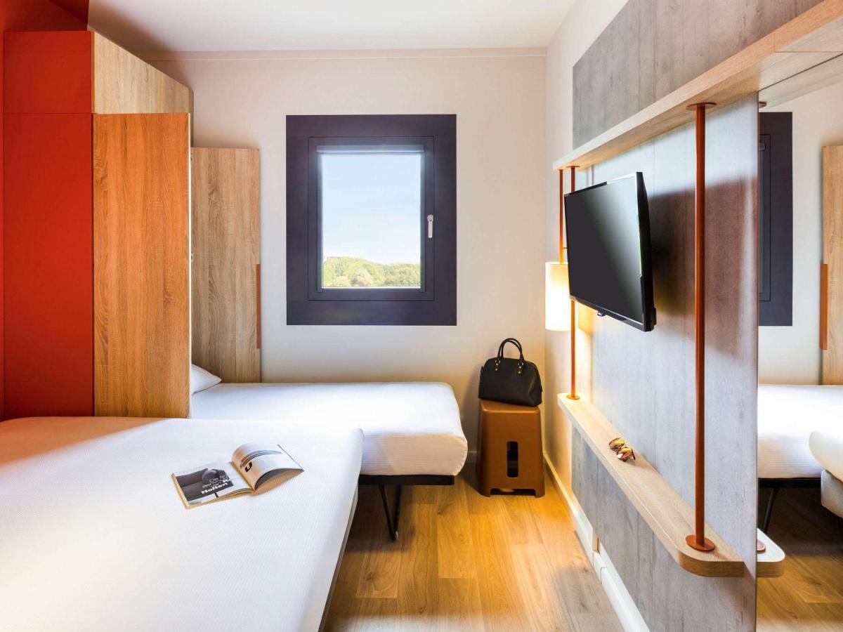 Ibis Budget Stein Maastricht Exterior photo